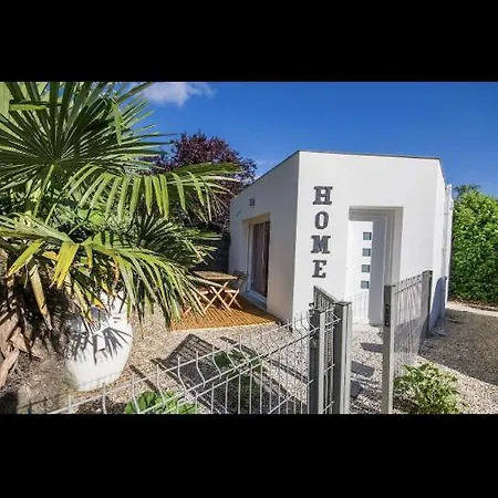 Micro Maison Centre Ville/plage A Pied Ρουαγιάν