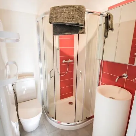 Micro Maison Centre Ville/plage A Pied Руайян