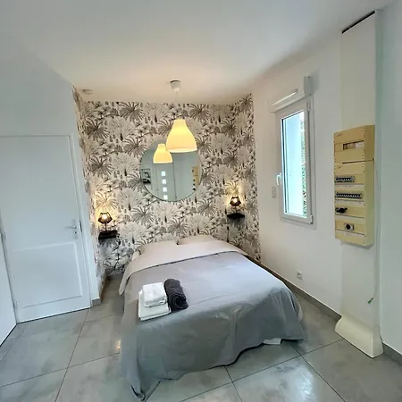 Micro Maison Centre Ville/plage A Pied * Руайян